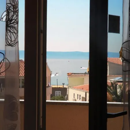 Double Tucepi 6058a Pensjonat 3*